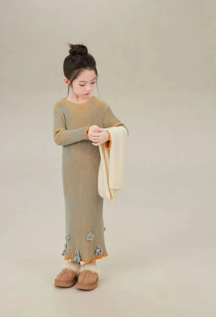 100-160cm ♥︎ 女童立體鈎花針織撞色連身裙